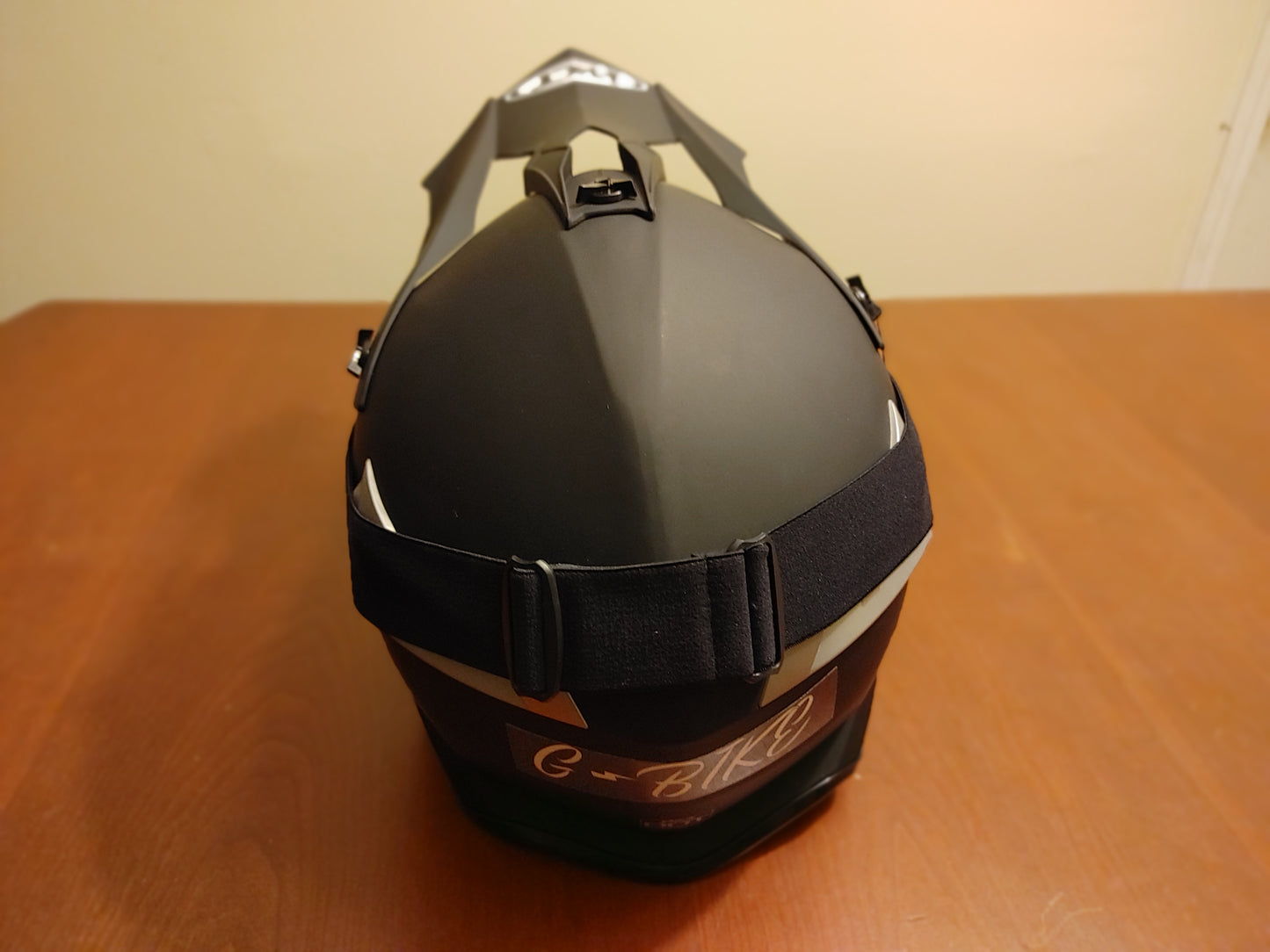 G-BIKE HELMET