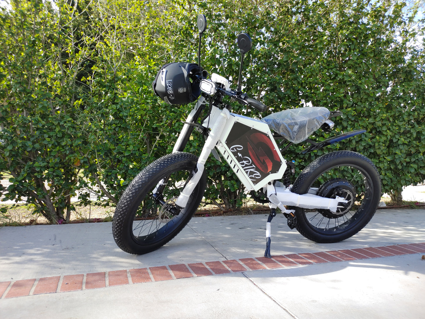 12,000WATTS ELECTRIC BIKE